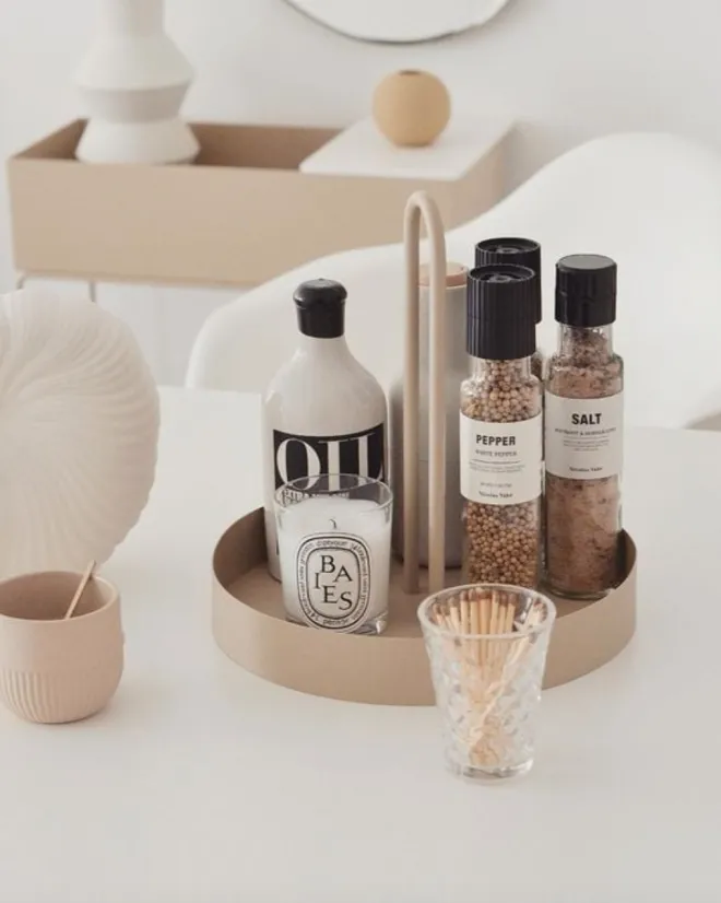 Ferm Living Kannettava Tarjotin Cashmere-sävy