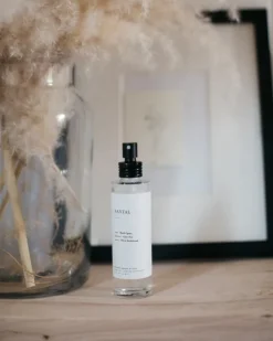 The Brooklyn Candle Studio Huonetuoksu Santal