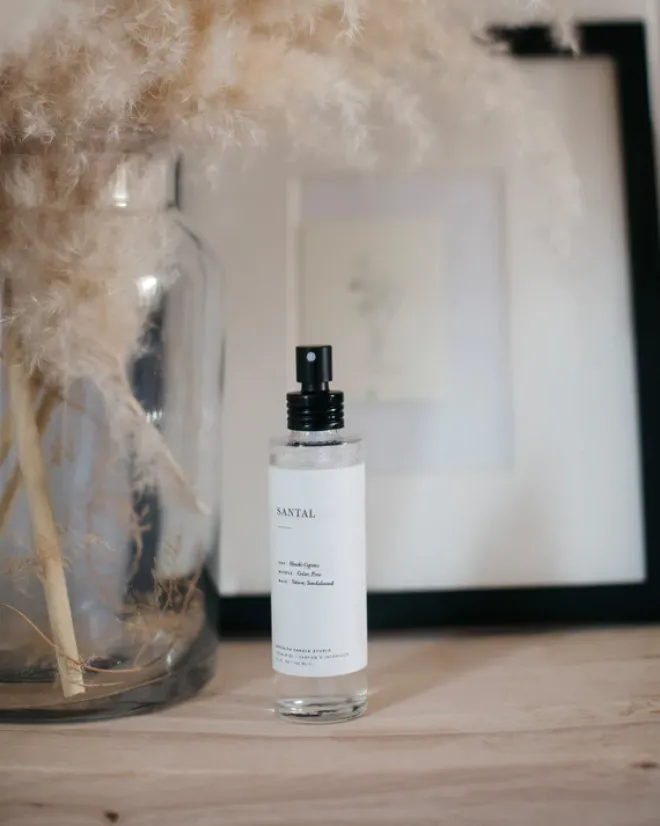 The Brooklyn Candle Studio Huonetuoksu Santal